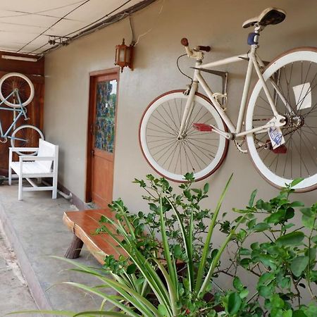 Chokchai Hotel Ban Huai Maenam Noi Exteriér fotografie