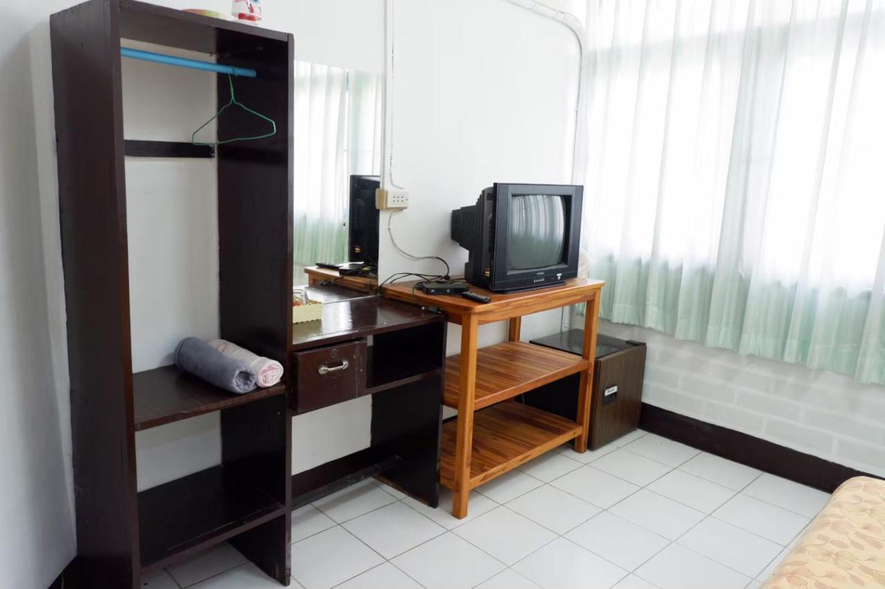 Chokchai Hotel Ban Huai Maenam Noi Exteriér fotografie