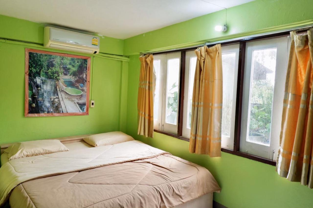 Chokchai Hotel Ban Huai Maenam Noi Exteriér fotografie