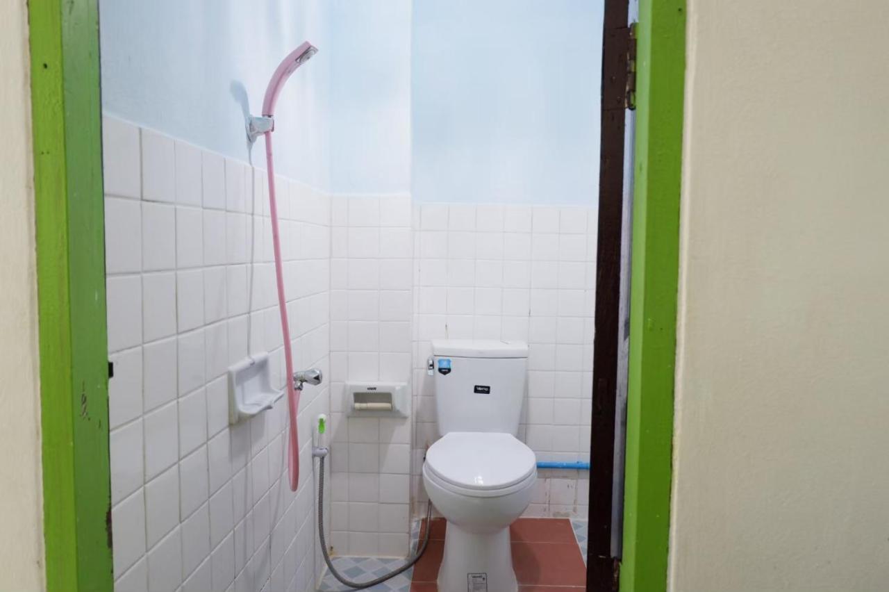Chokchai Hotel Ban Huai Maenam Noi Exteriér fotografie