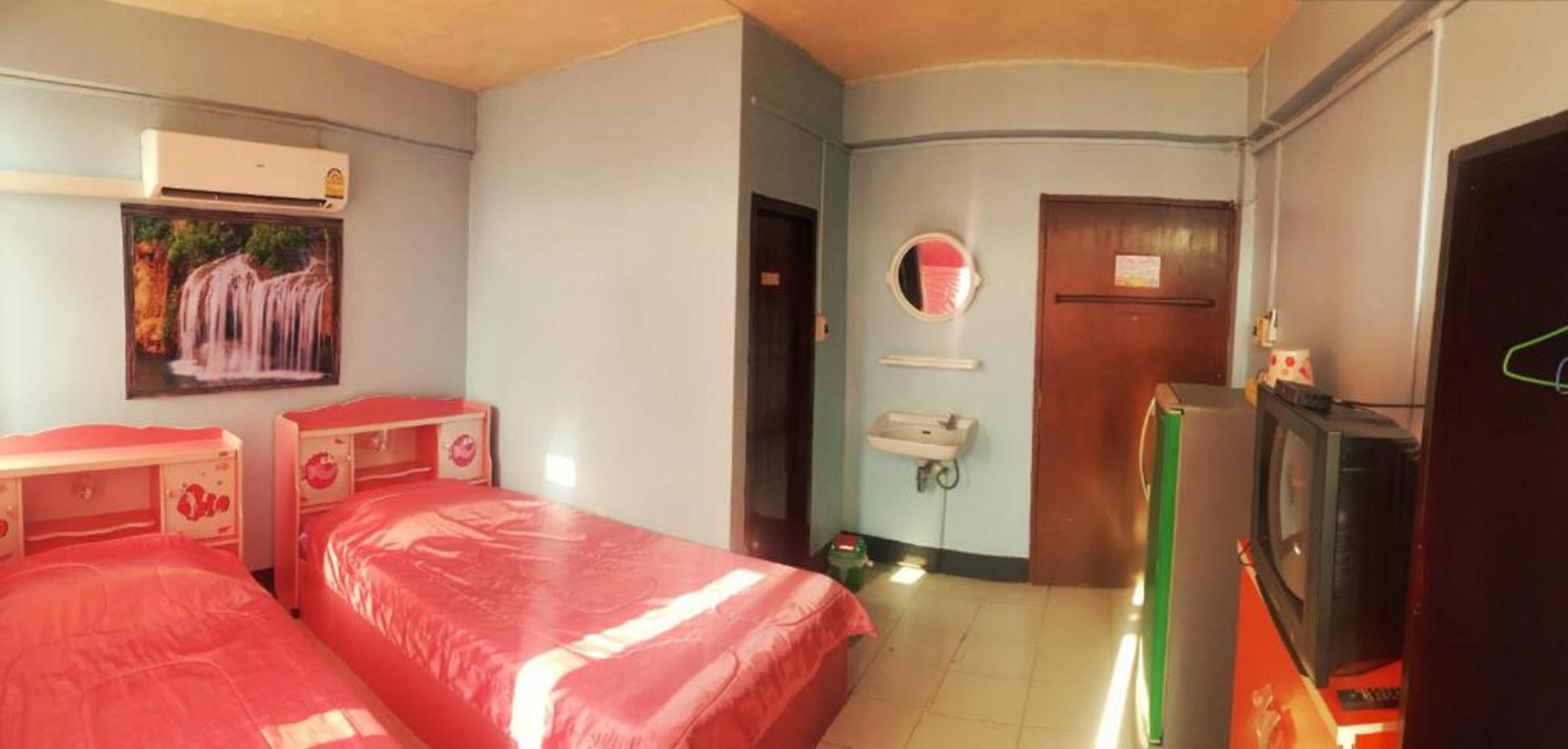 Chokchai Hotel Ban Huai Maenam Noi Exteriér fotografie